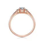 Pierścionek z różowego złota z diamentami AJPZ_099